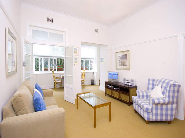 Simple Living Room Designs
