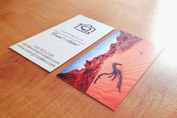 GotPrint photographer business cards on a table