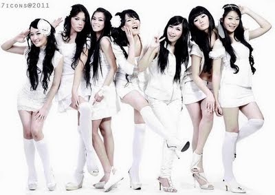 Blog Lagu Indonesia: Lirik lagu 7 Icons Playboy