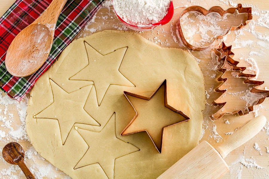 <span class='tit'>Cookies Ikan Teri yang Kaya Manfaat</span> <br /><span class='desc'> Untuk meningkatkan ketertarikan masyarakat terutama anak-anak dalam mengkonsumsi ikan teri salah satunya adalah dengan cara mengolah ikan teri ini menjadi cookies atau kue kering yang tentunya akan disukai oleh anak-anak.</span> Cookies Ikan Teri yang Kaya Manfaat