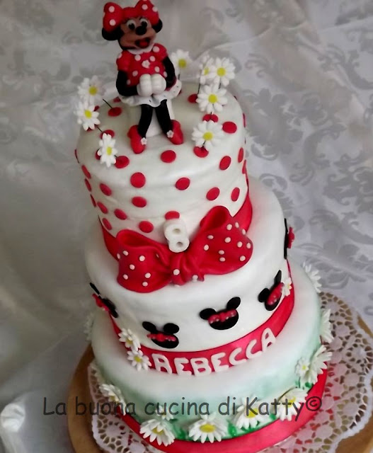 La buona cucina di Katty: Torta Minnie Mouse in un campo ...