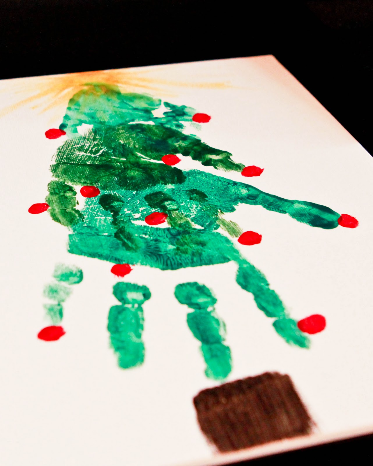 Bliss Images and Beyond Handprint Christmas Tree