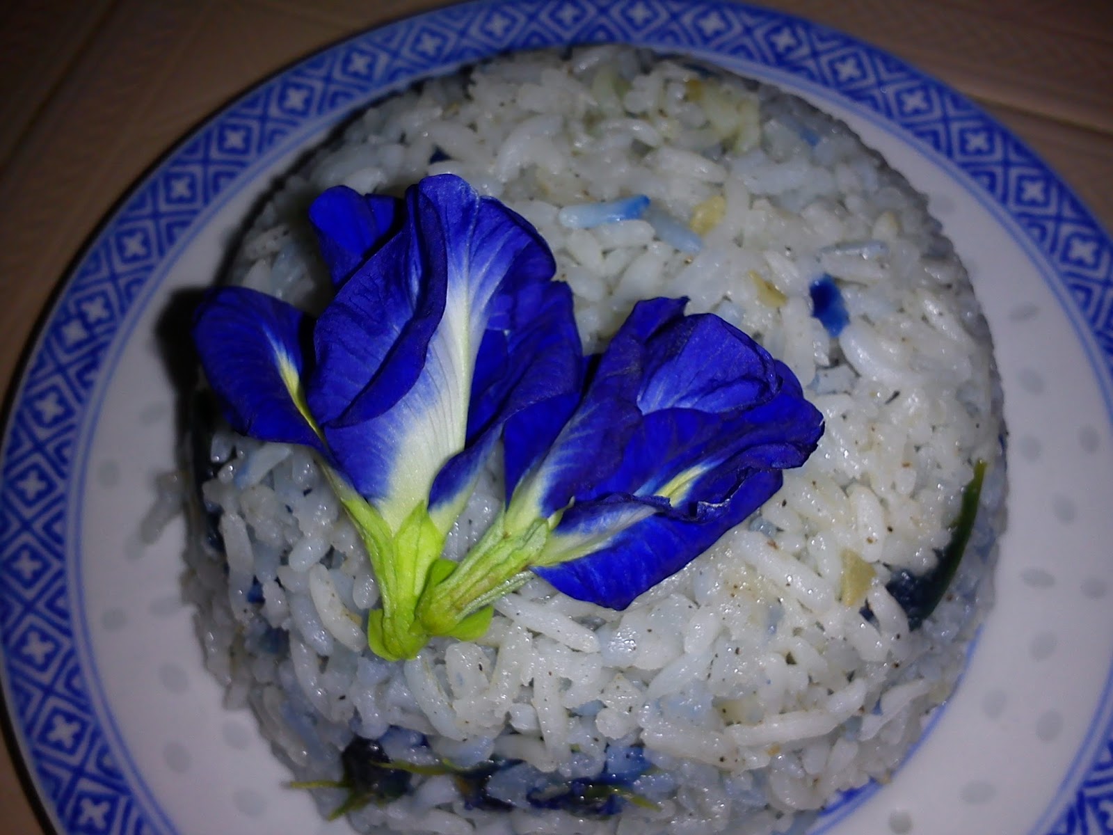Cooking Pleasure FRAGRANT BLUE PEA FLOWER RICE
