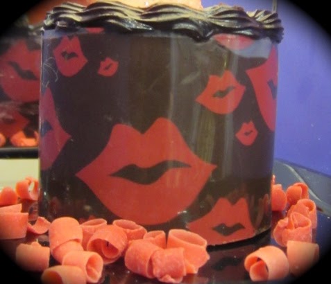 Dying for Chocolate: Valentine's Day Chocolate Gifts