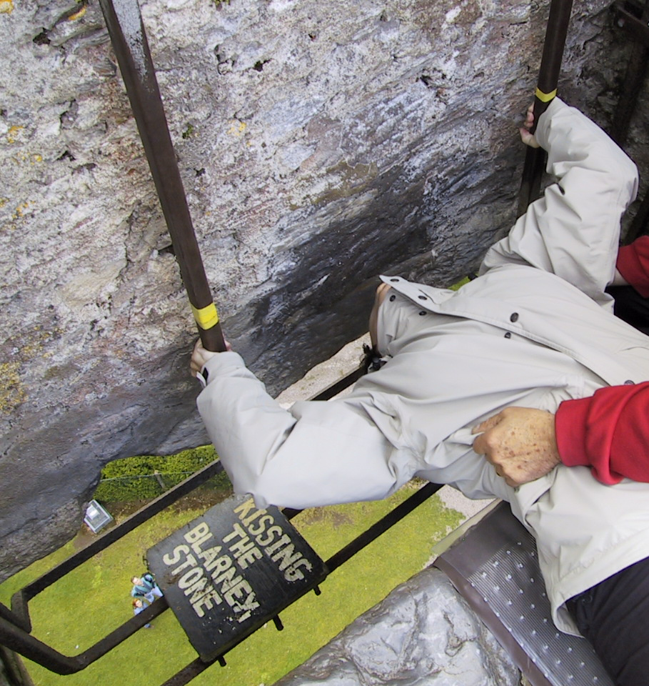 List 95+ Pictures Kissing The Blarney Stone Pictures Excellent
