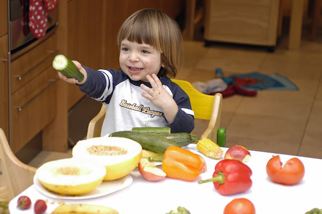 mange tout+152 2 - ABCTV "Fast Food Baby" Child Feeding Expert Shares Her Secrets