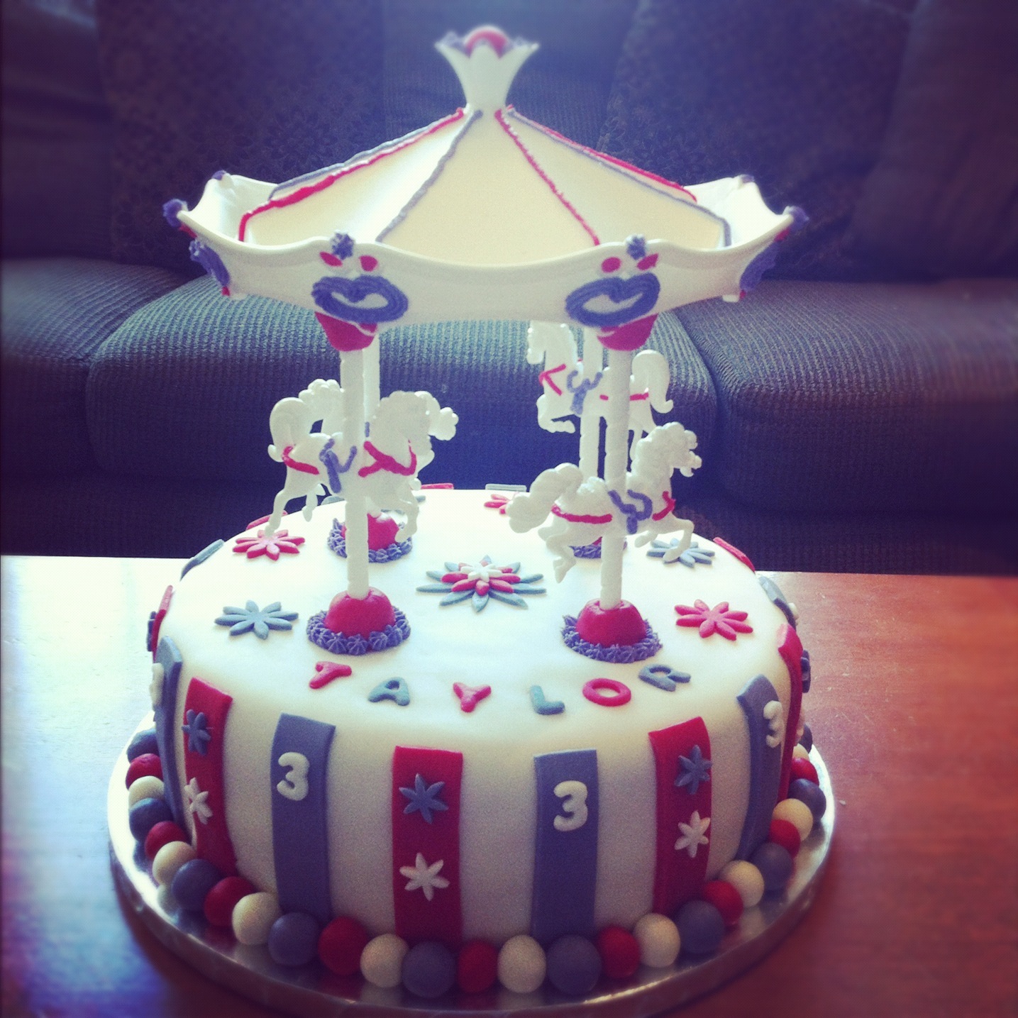 Babies, Cupcakes and Quilts A Carousel Cake