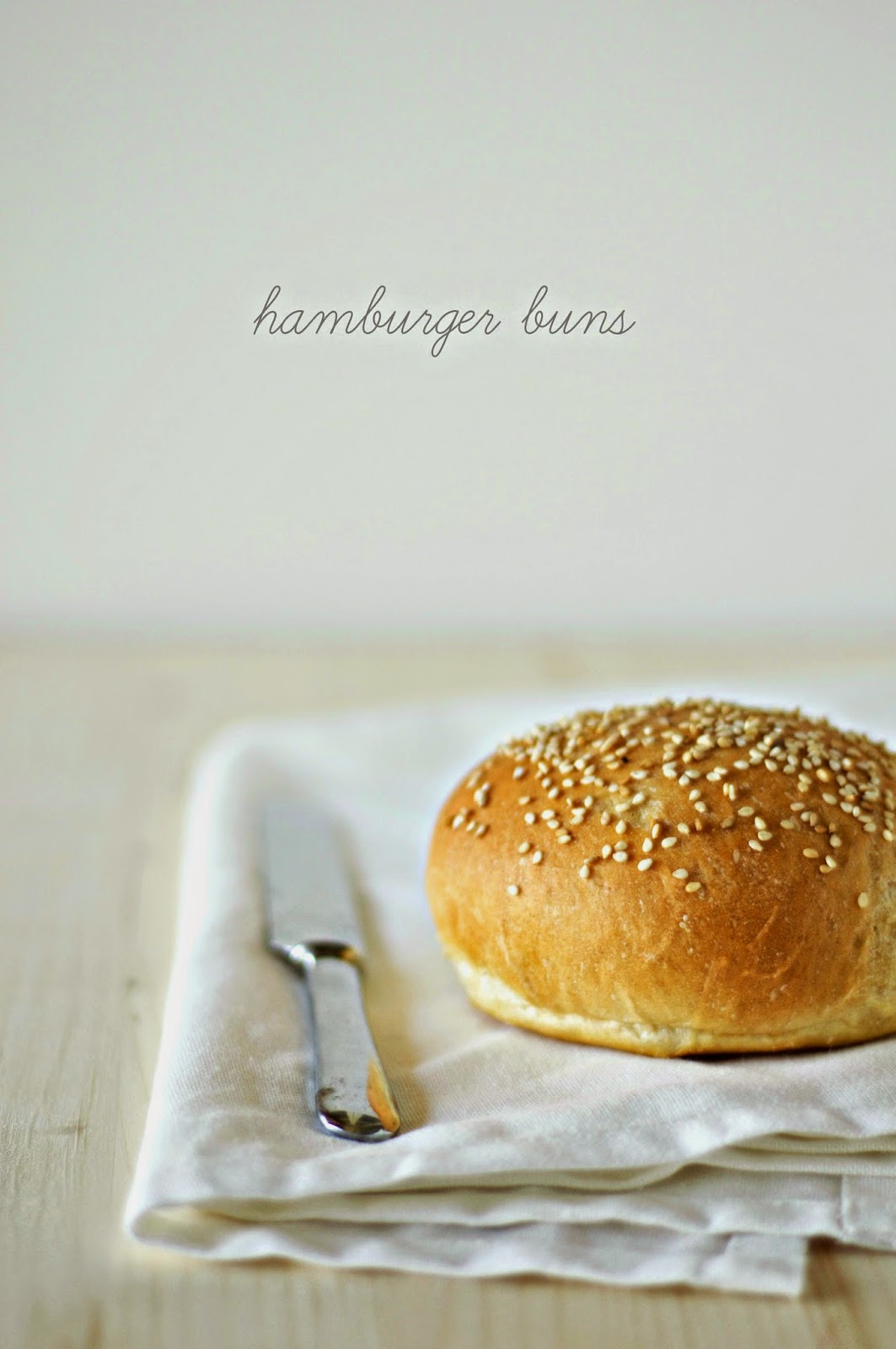 hamburger buns