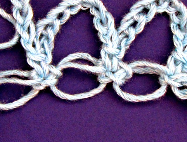 Vashtis Crochet Pattern Companion: Crocheting Into Love Knots ...