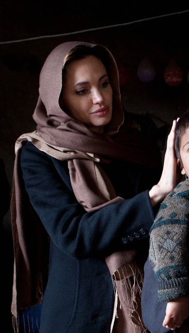 Women+giving+birth+to+babies