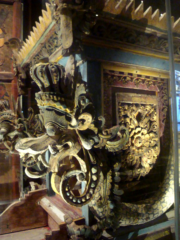 Catatan Pengembaraan 2 Treasures Of Aga Khan Etc Fenny Wong Author Journal