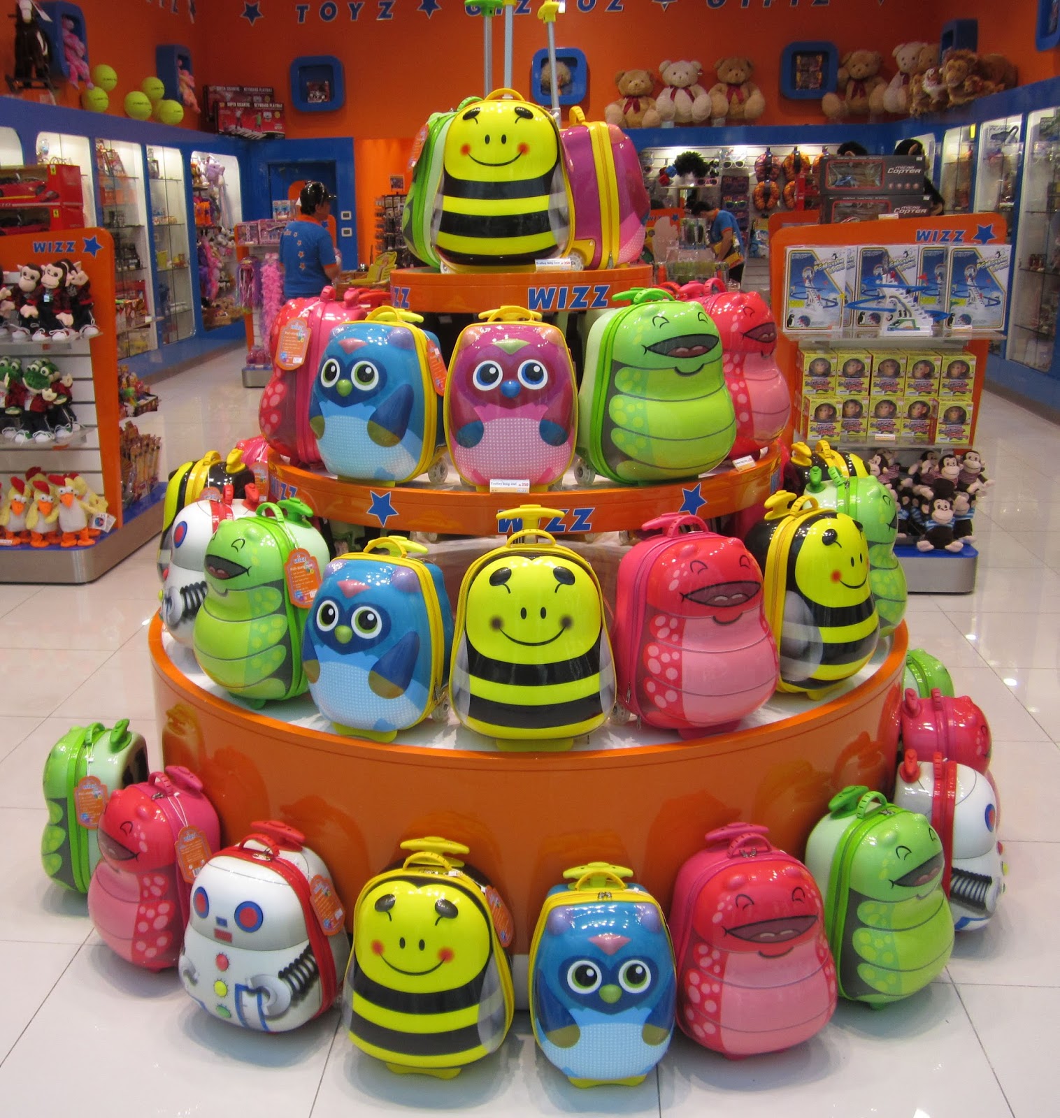 Essential Communications Wizz launches new kids trolley bags to travel