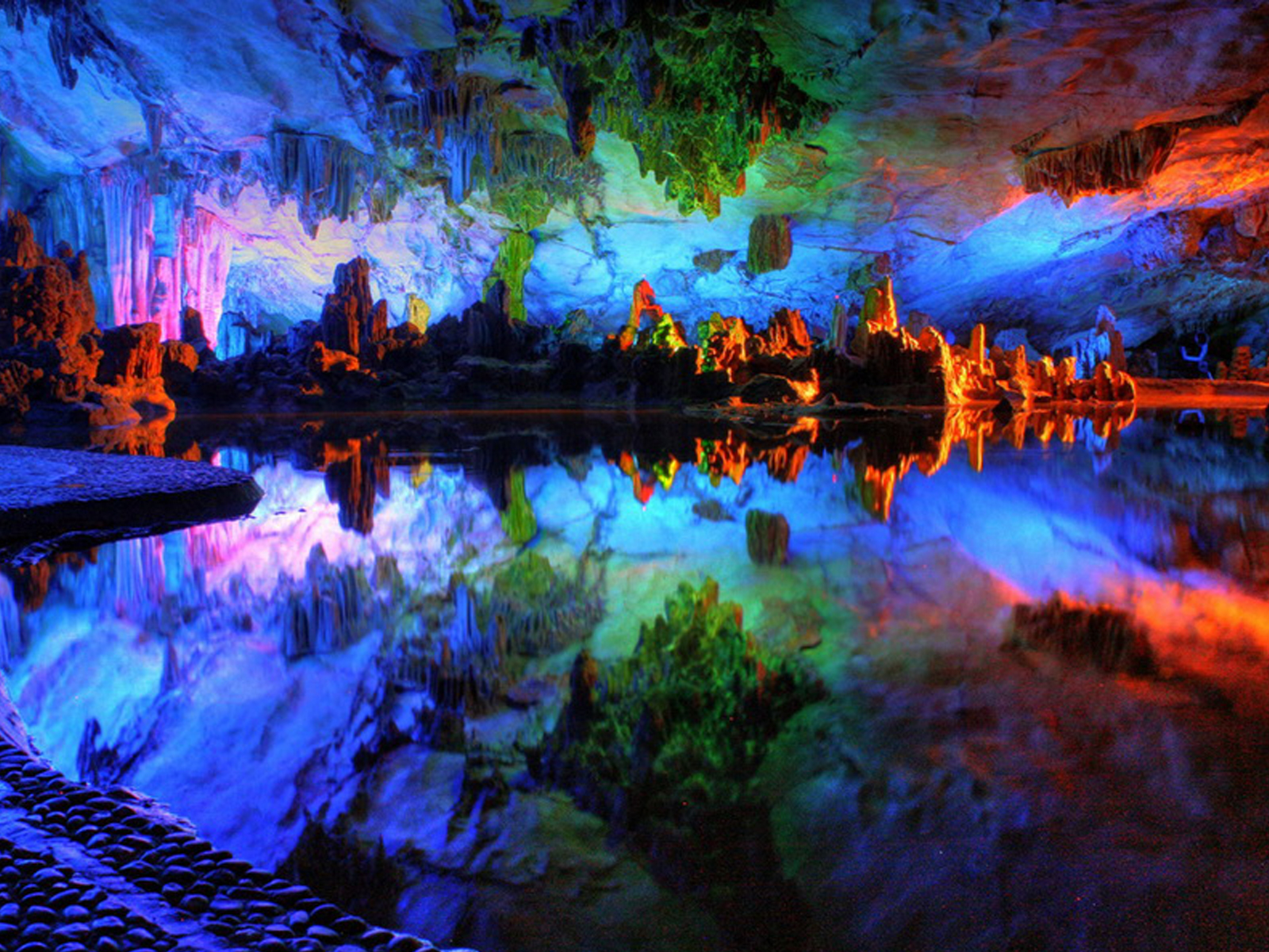 The Reed Flute Cave China Travellocus
