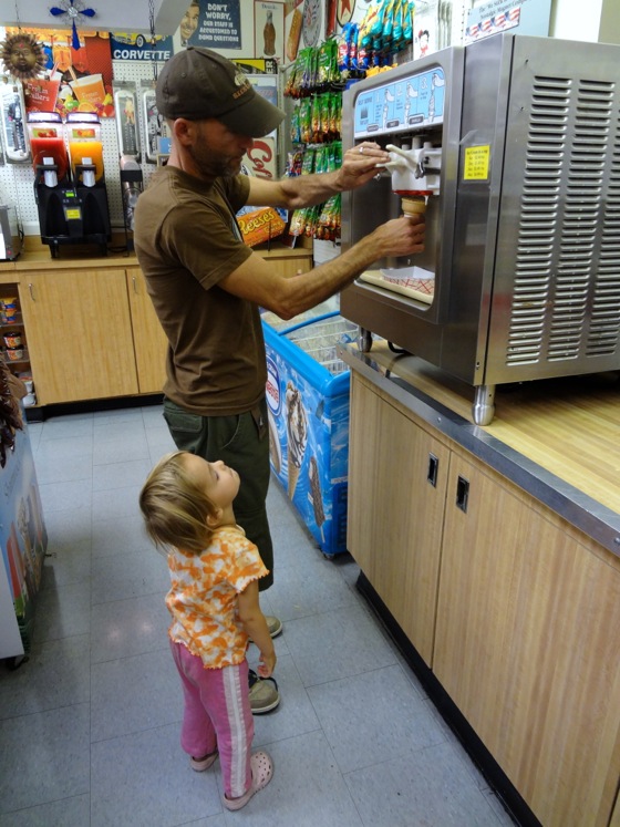 a life made simple GILA BEND GAS STATION LIVING