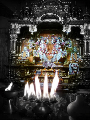 Image of Sri Gaura Nitai at the ISKCON temple Delhi
