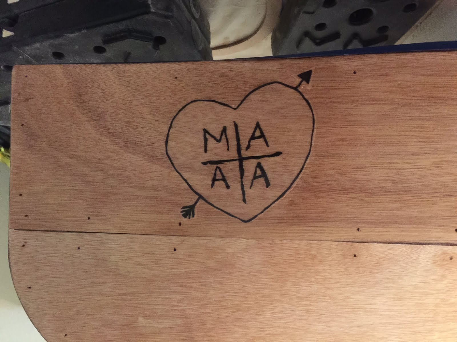 Logo on Wood Duck Bow