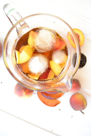 recette pour un thé glacé maison à la pêche