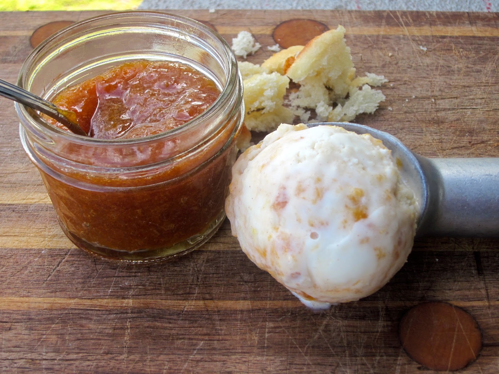 Sweet Luvin' In The Kitchen Biscuits and Peach Jam Ice Cream (Jeni's