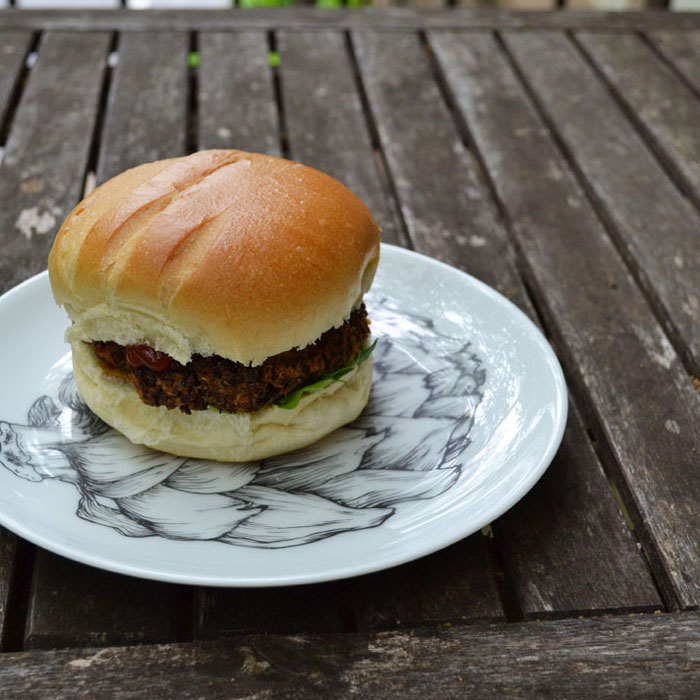 avie designs GLUTEN FREE, VEGAN BURGERS