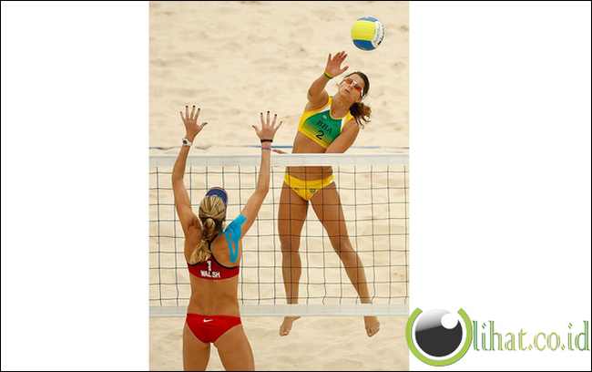 Voli Pantai Voli Pantai