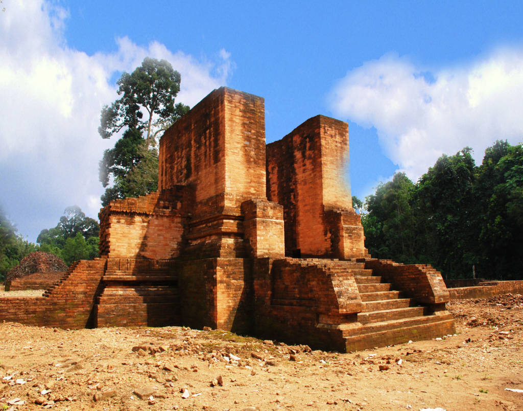 Indahnya Indonesiaku: Candi Muaro Jambi – Komplek Candi Terluas di