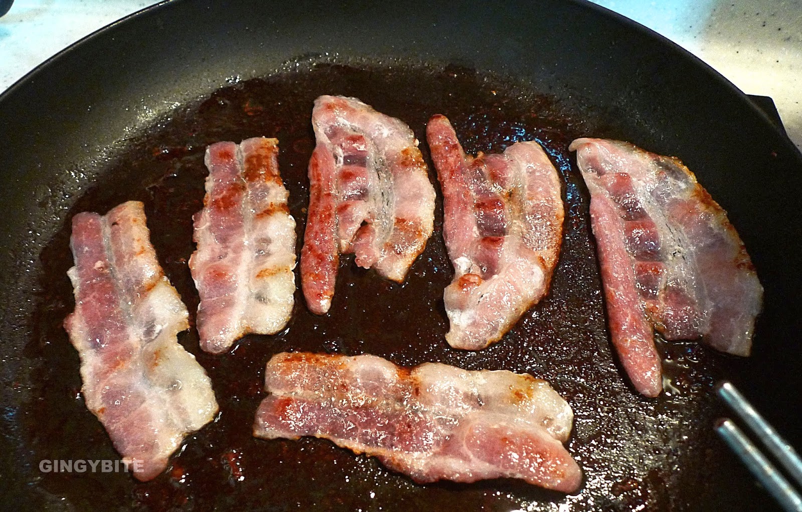 How to fry crispy bacon easily with water