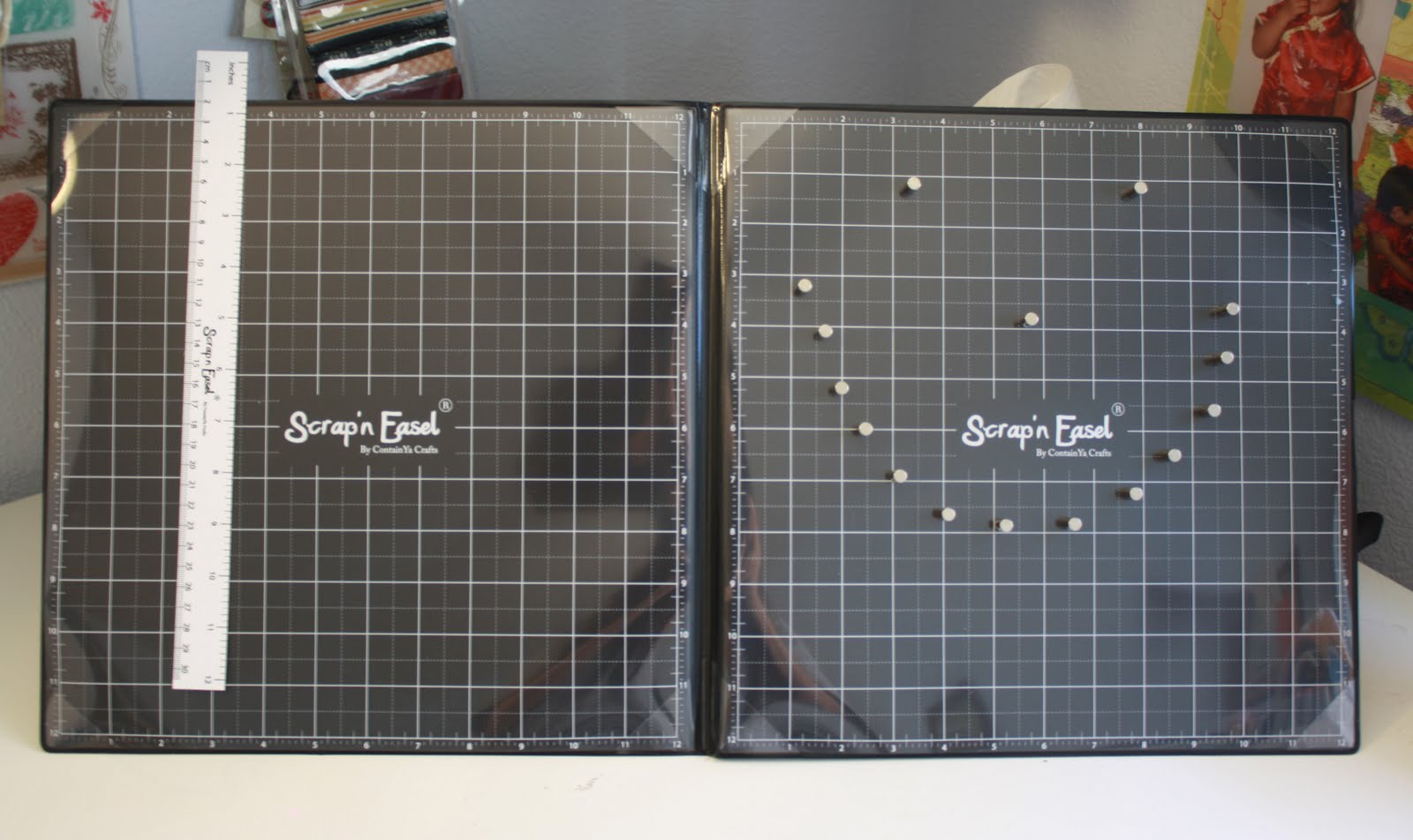 Lala's World Scrap'n Easel review and GIVEAWAY