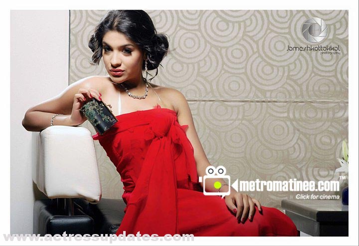 tags:Archana Kavi hot modern gl...