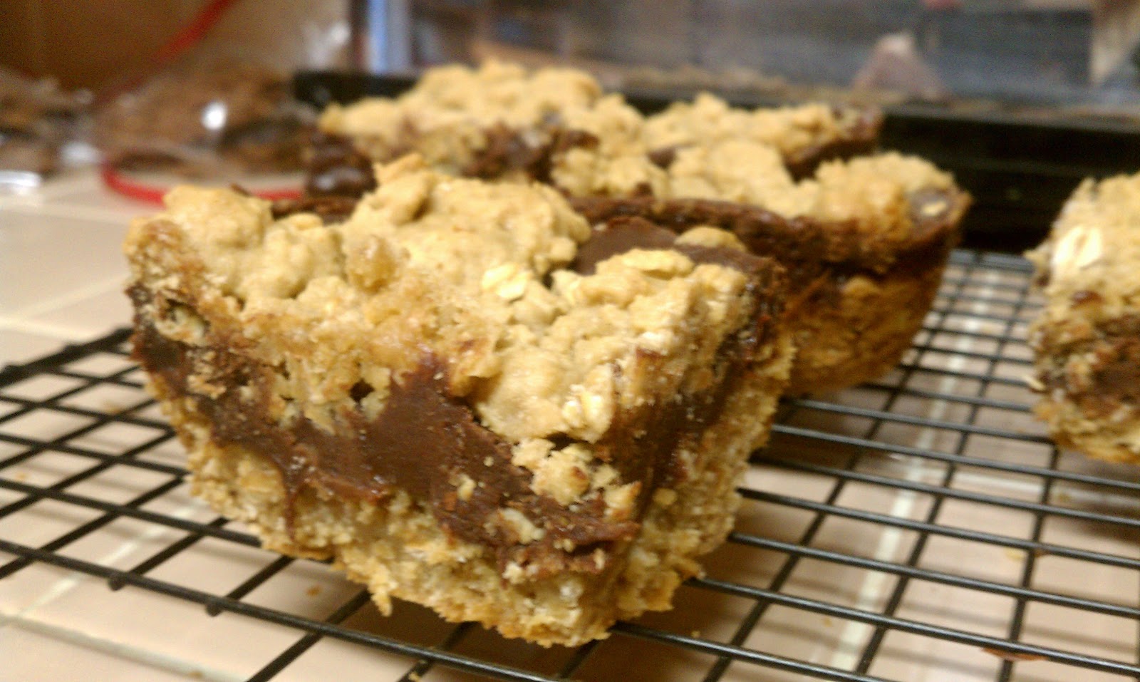 Baking with Melissa™ FUDGY OATMEAL BARS