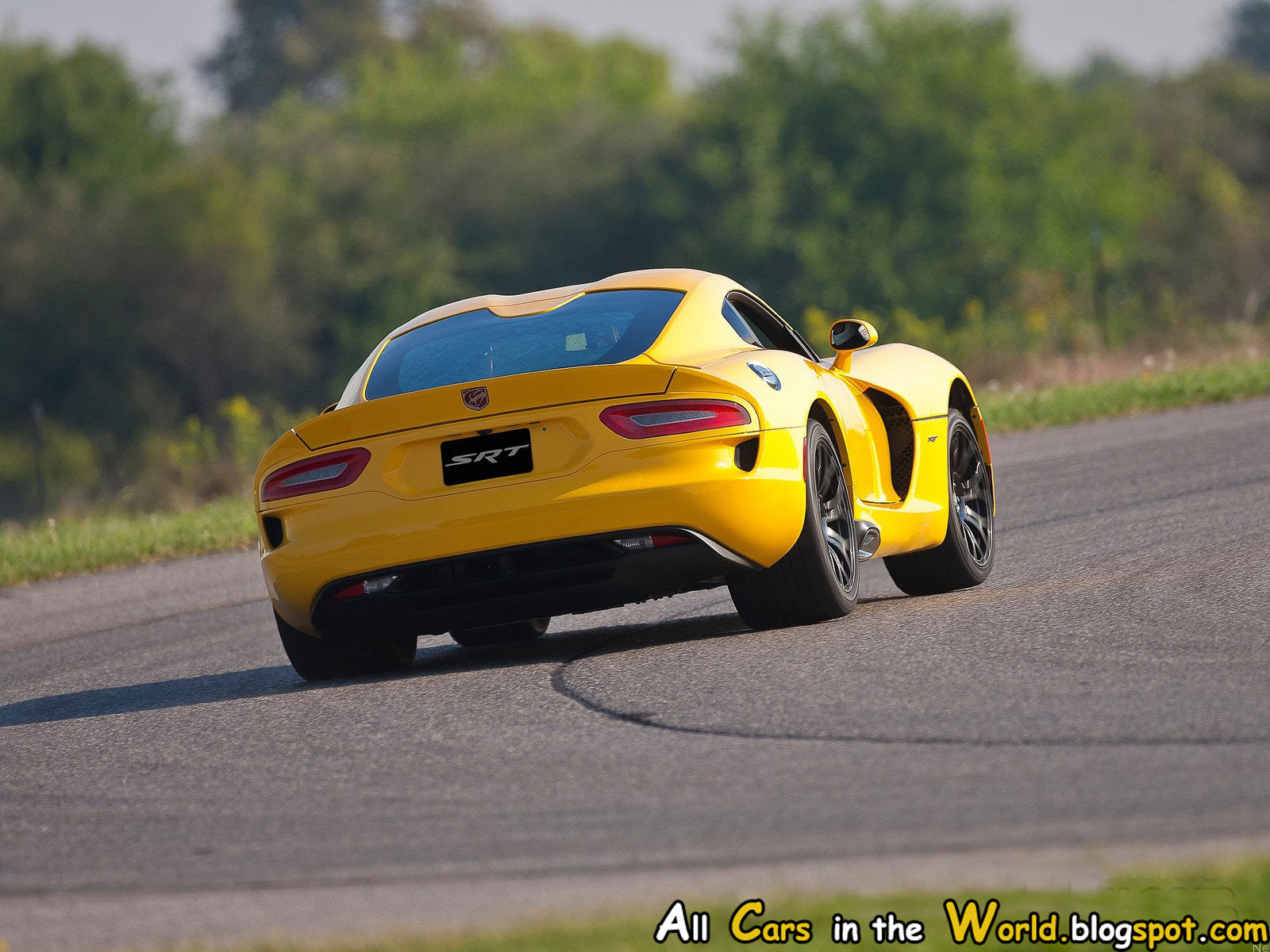 The 2013 Dodge STR Viper GTS ~ All Cars in the World