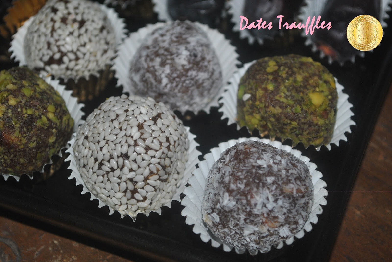PATYSKITCHEN IFTAR TREAT KUWAIT STYLE DATES TRUFFLES / TRUFFLES KURMA