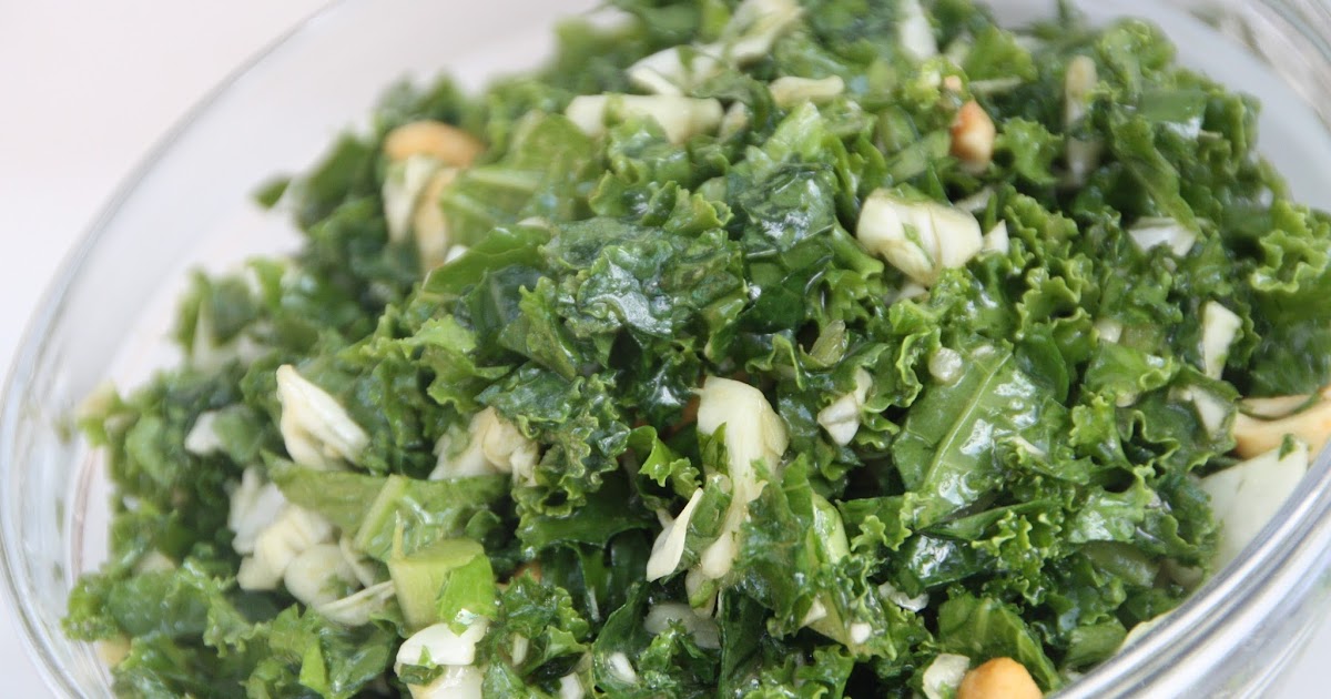 EVERYDAY SISTERS Kale Salad with Peanut Dressing