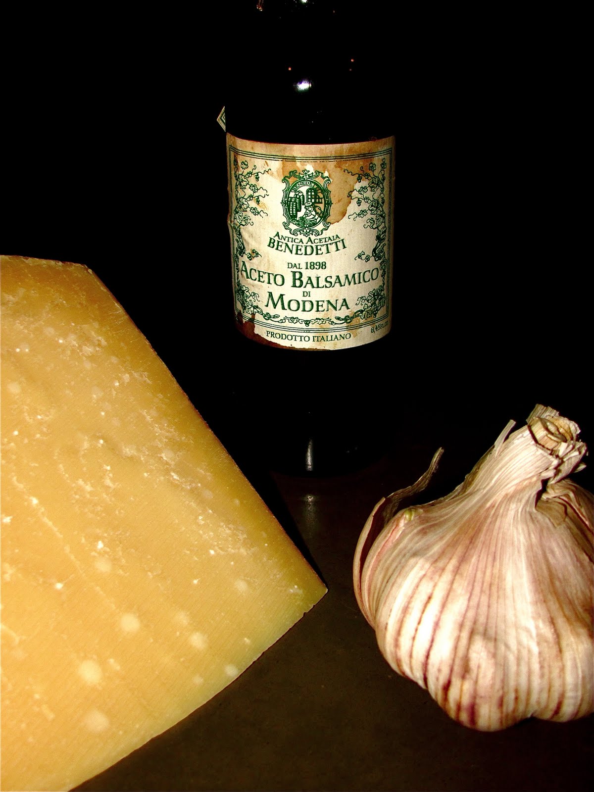 Mister Meatball Garlic, vinegar, cheese, oh my!