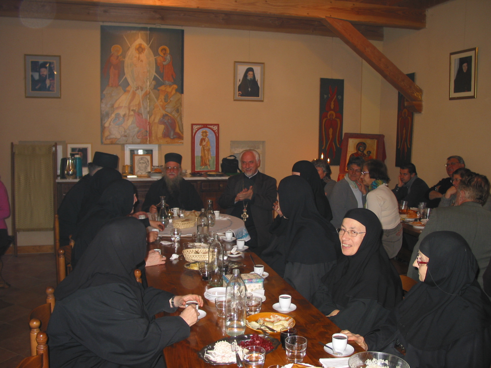 Eglise Orthodoxe Grecque de Bordeaux Visite des Soeurs du Monastère de