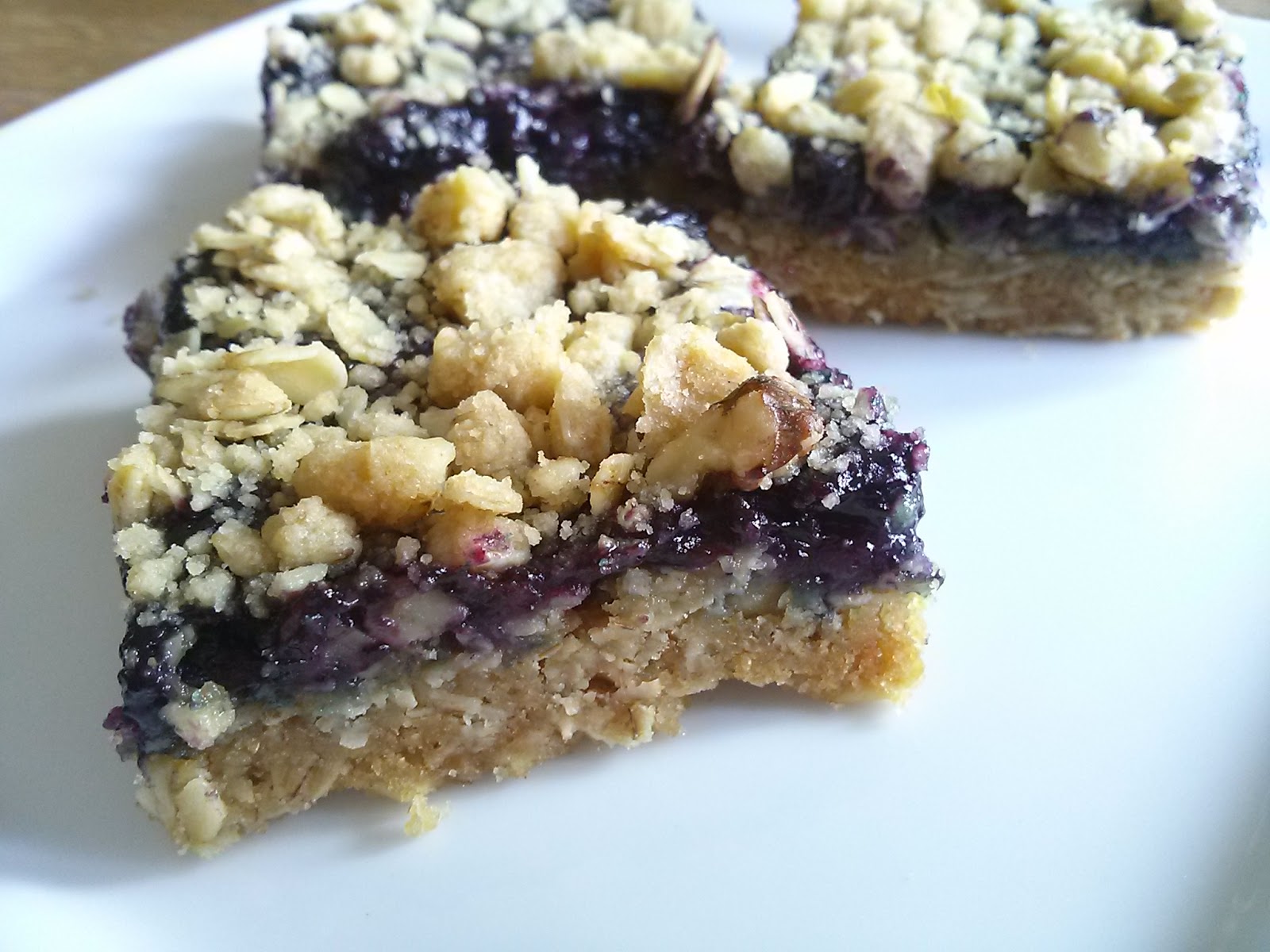 Simply Sweet Blueberry Oat Bars