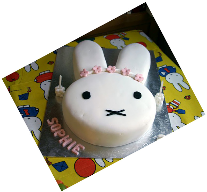 Miffy Cake