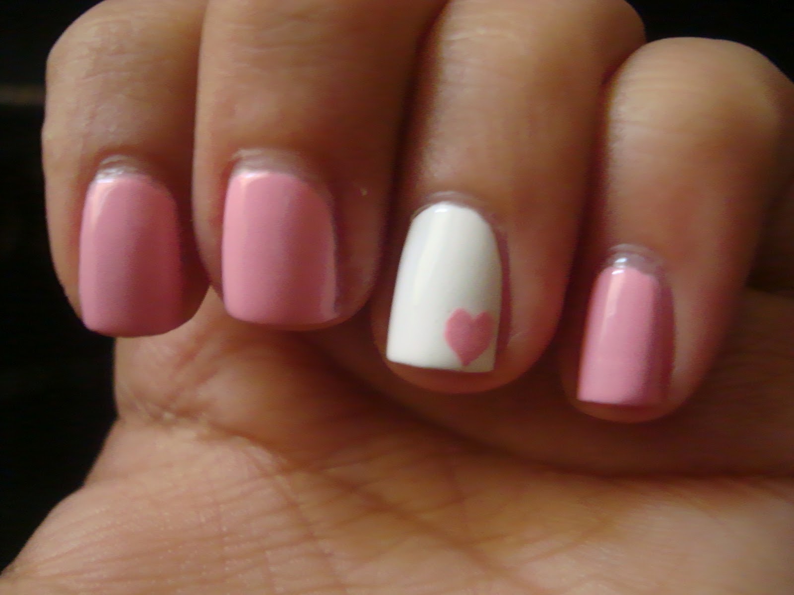 Red and White Nail Designs for Valentine's Day - wide 1