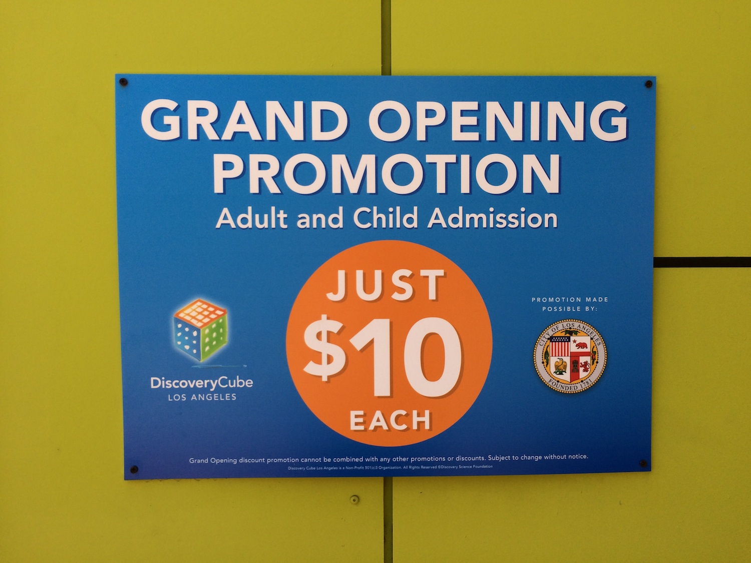 Fresh Angeles Bean Sprouts KidFriendly Cafe at Discovery Cube Los