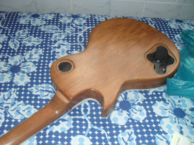 les paul luthier replica