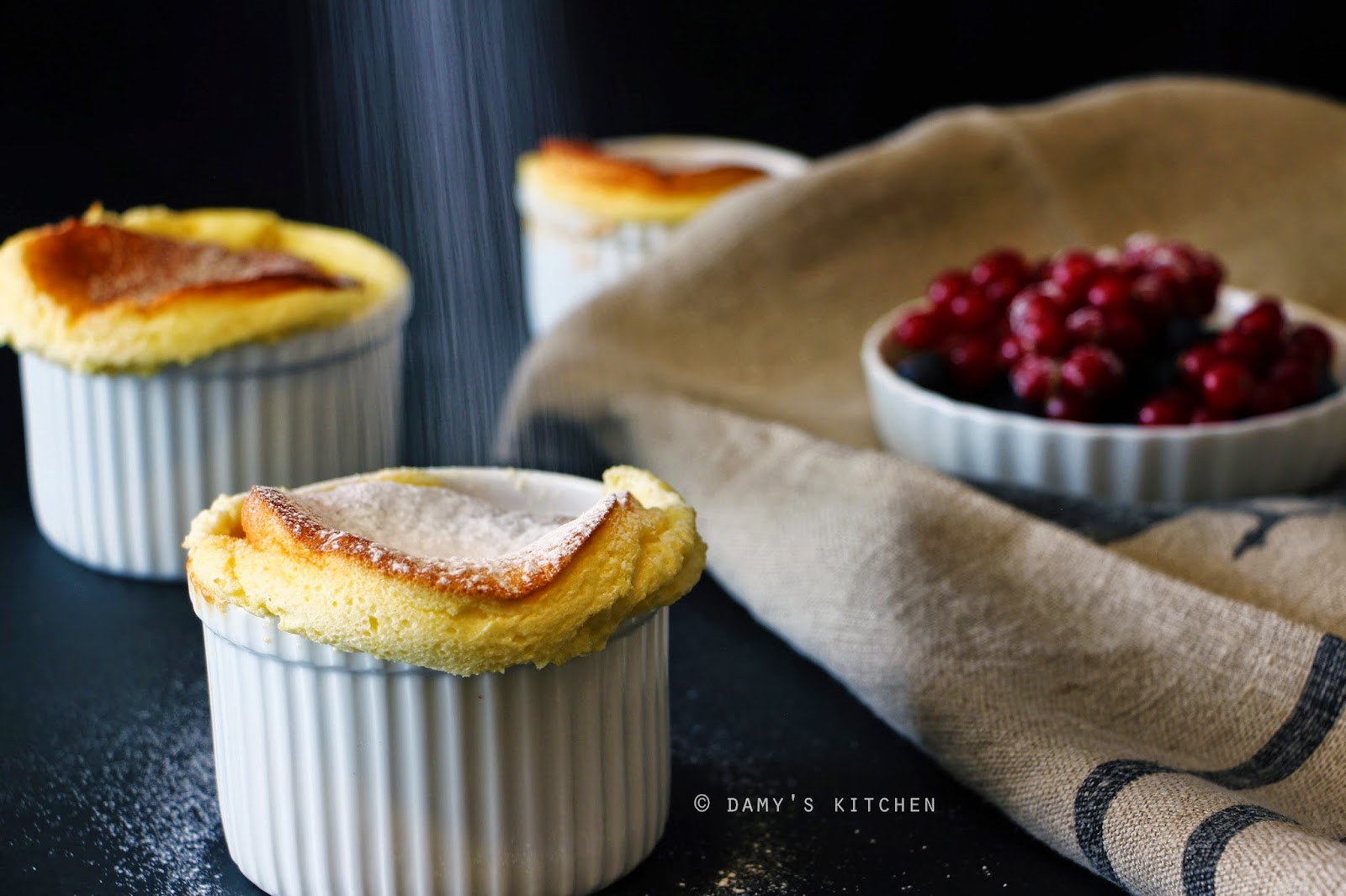 ÇİKOLATALI SUFLE TARİFİ ÇİKOLATALI SUFLE TARİFİ