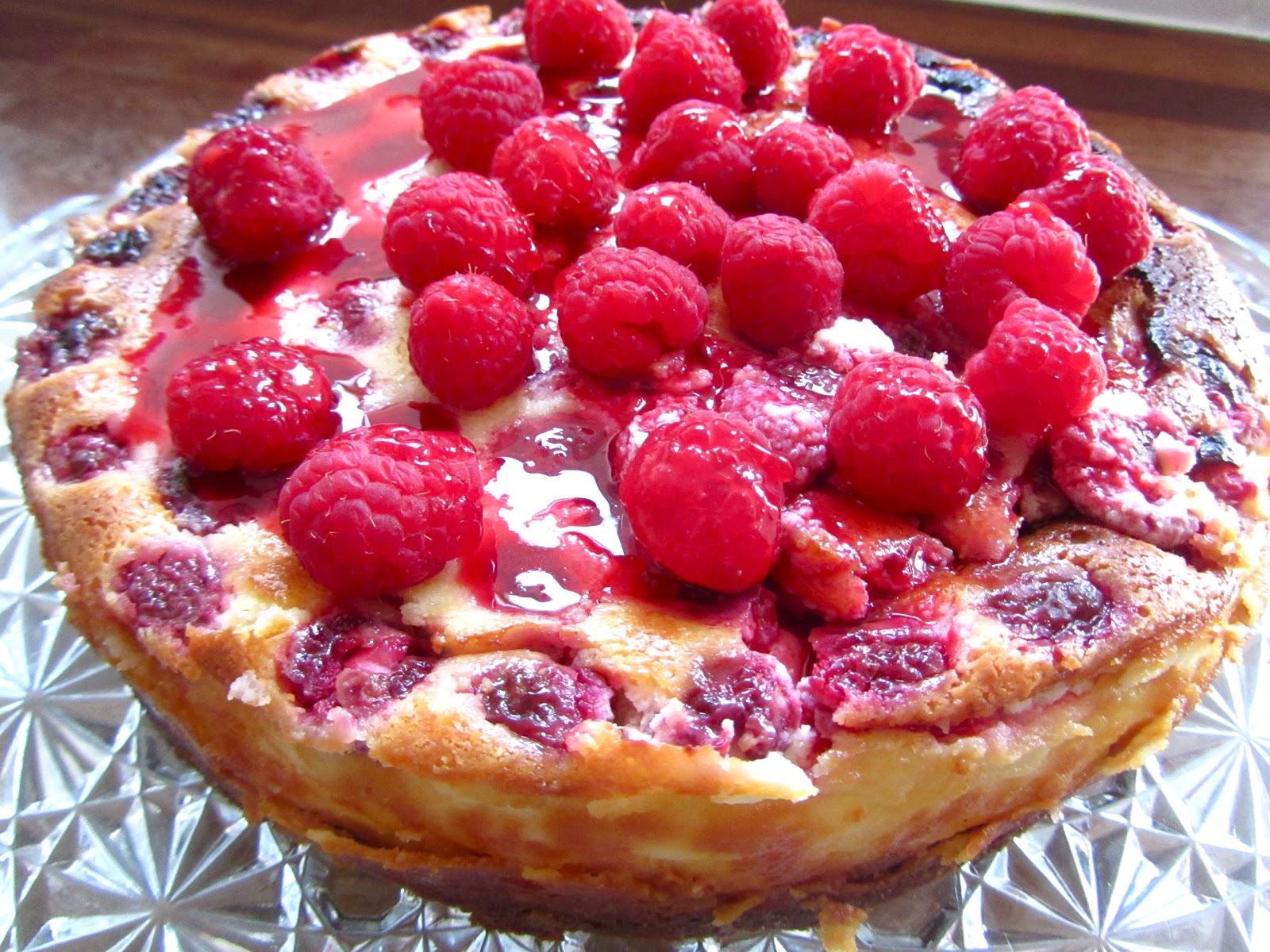 Baked raspberry cheesecake