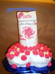 tarta de flores de rosa de bulgaria