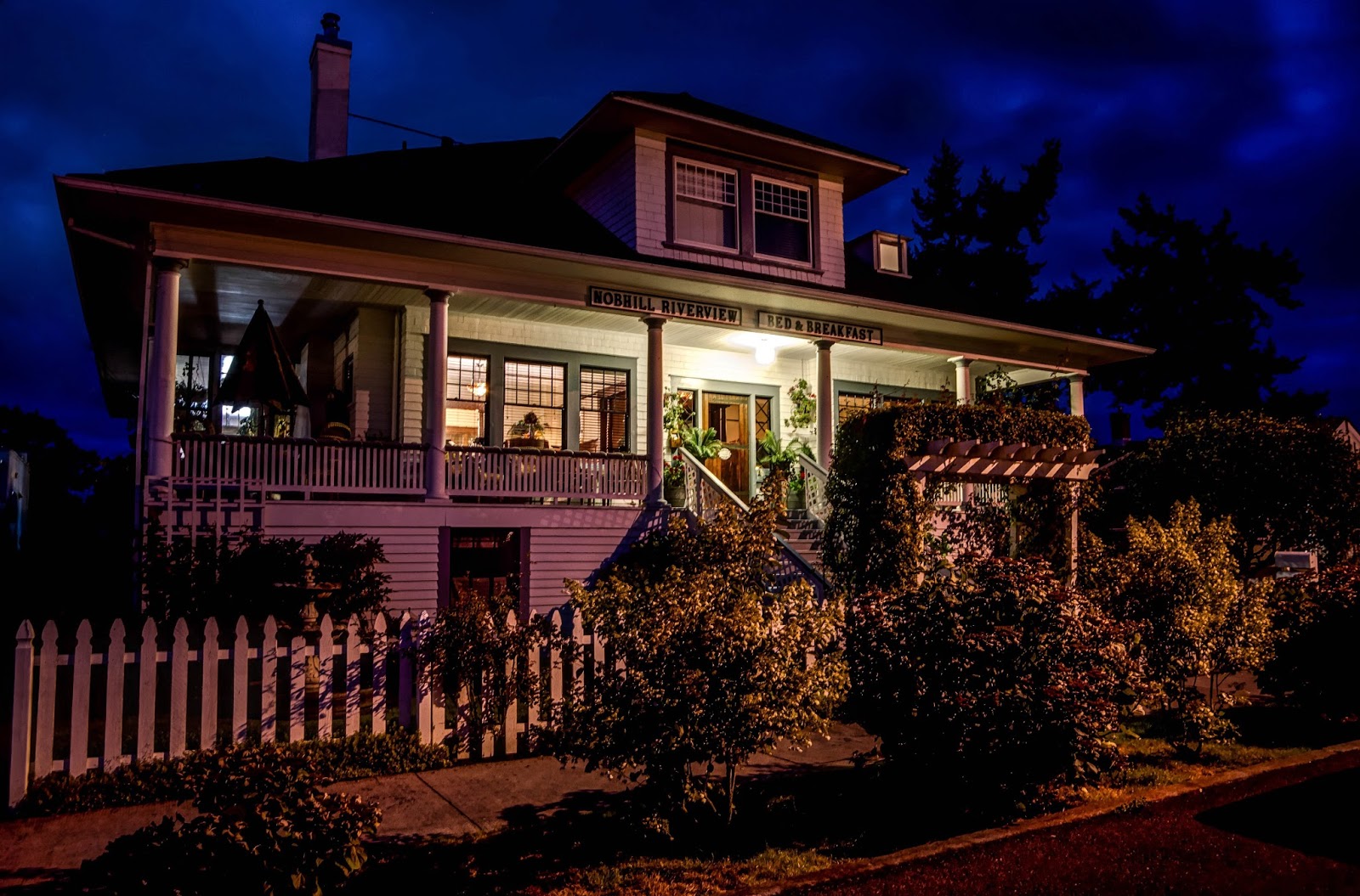 Thom Zehrfeld Photography A Bed & Breakfast In St Helens