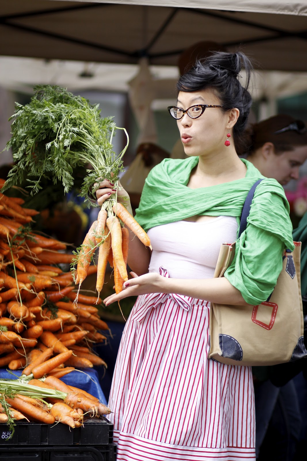 The Shanghai Pearl Off Duty it's my darlin'