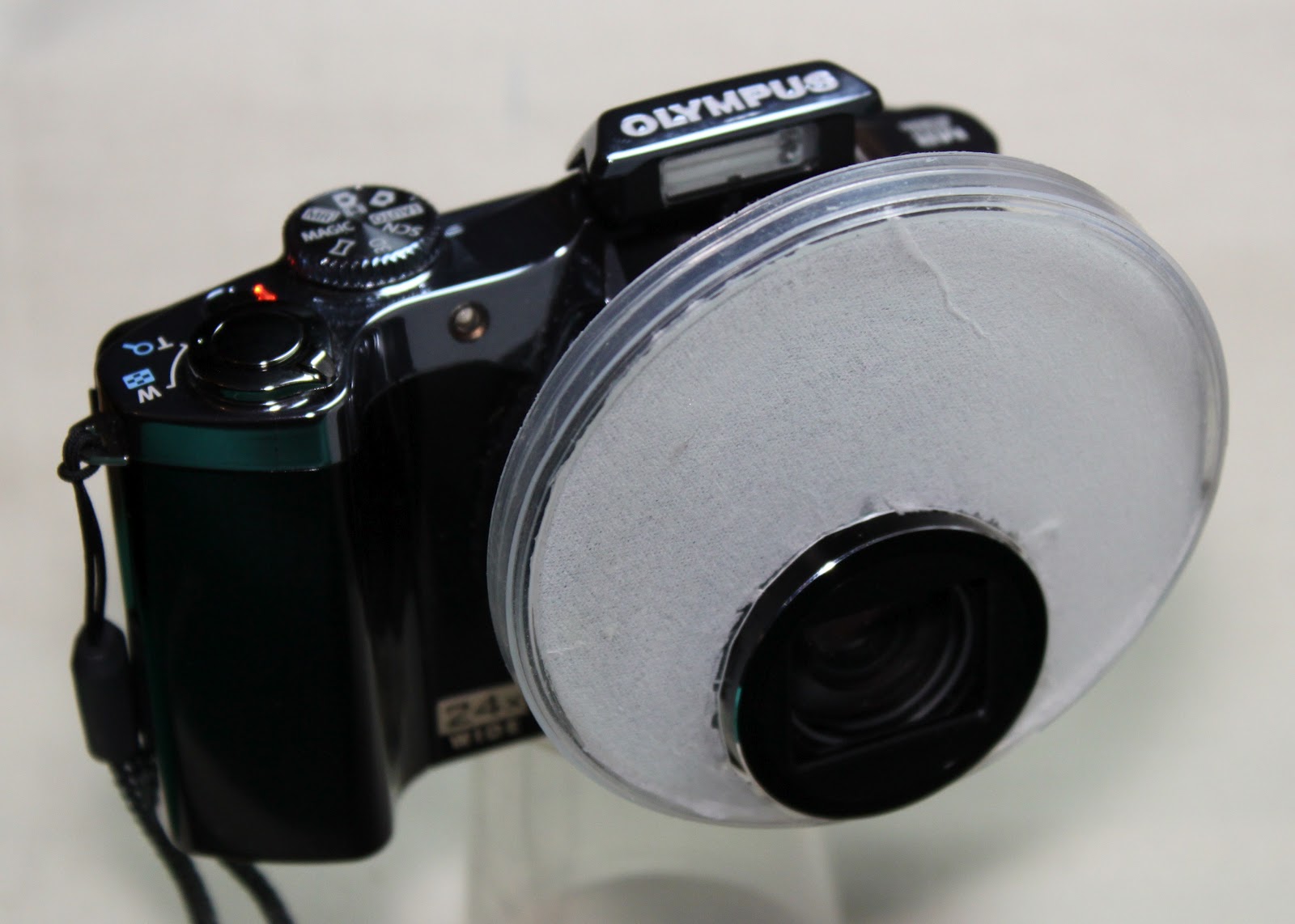 BigLee's 'Miniature Adventures' Compact Camera Flash Diffuser