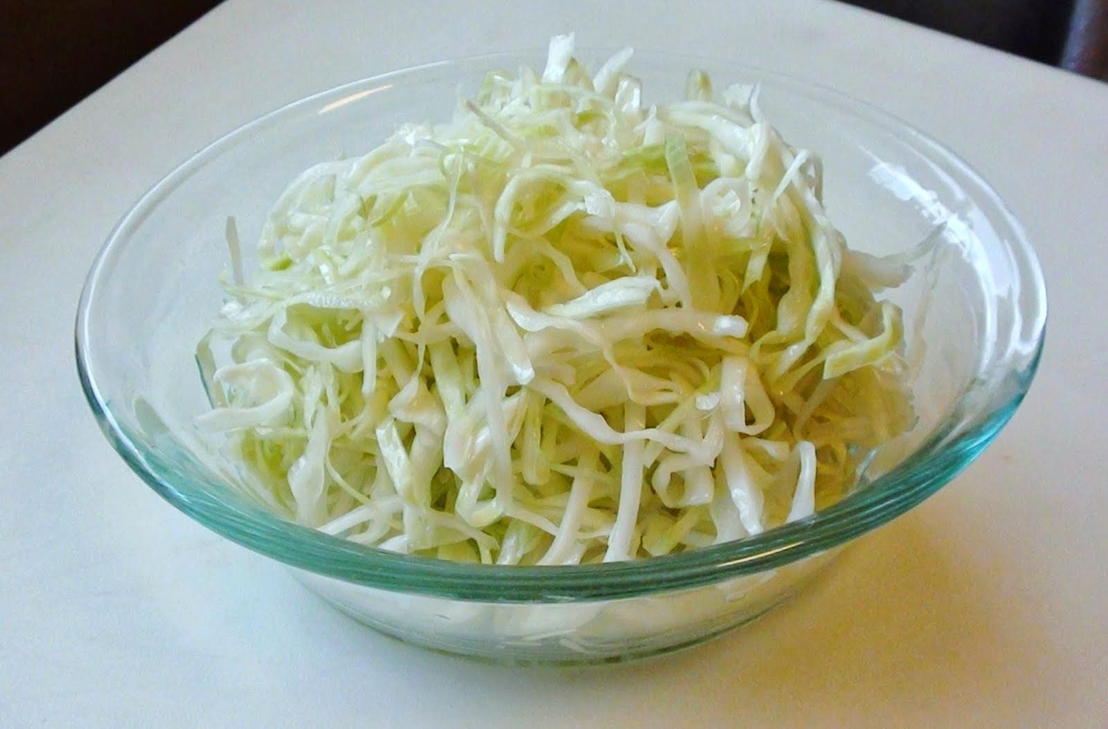 zsuzsa is in the kitchen HUNGARIAN CABBAGE SALAD NYERS KÁPOSZTASALÁTA