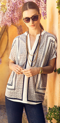 Pantalón tejano y camiseta estampado pañuelo mujer Massimo Dutti primavera verano 2013 pantalón tejano y camiseta mujer Massimo Dutti primavera verano 2013