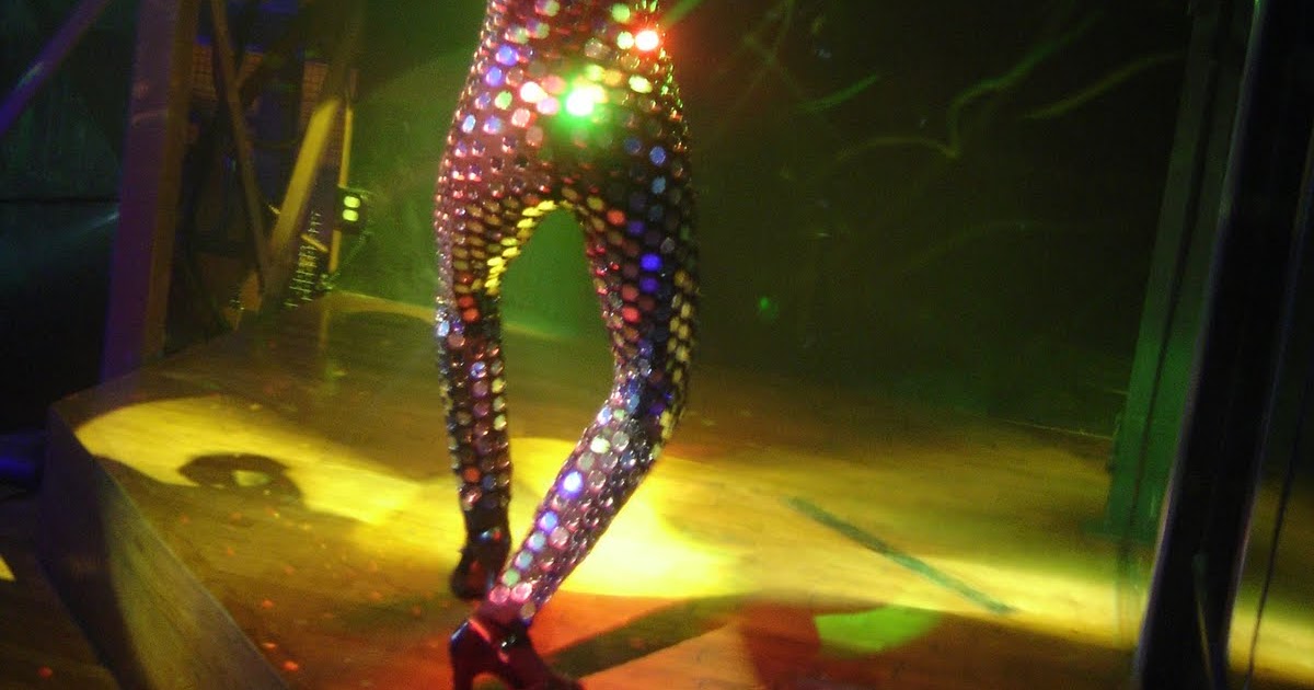 Disney Vacation Kingdom Mannequins Dance Palace