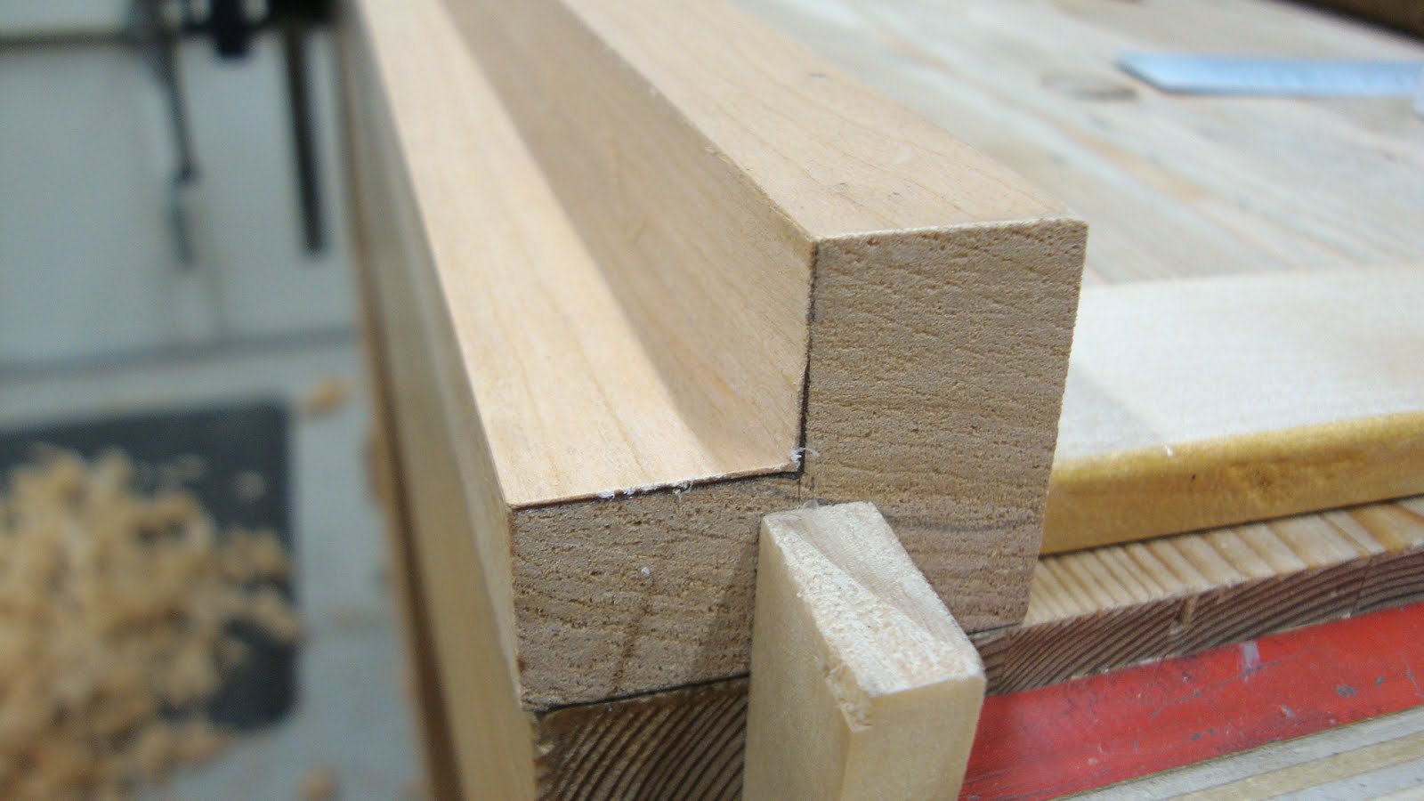 Woodworking in a Tiny Shop Making Picture Frames and Rabbet Frustration