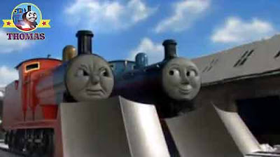 Thomas and his 7 friends James tank engine locomotive Edward the blue engine new silver snowplough